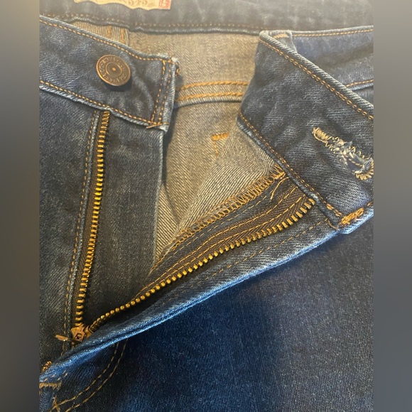 Levi’s 545 low boot cut jeans. Size 16 medium. Dark denim & nice condition. - Picture 4 of 13